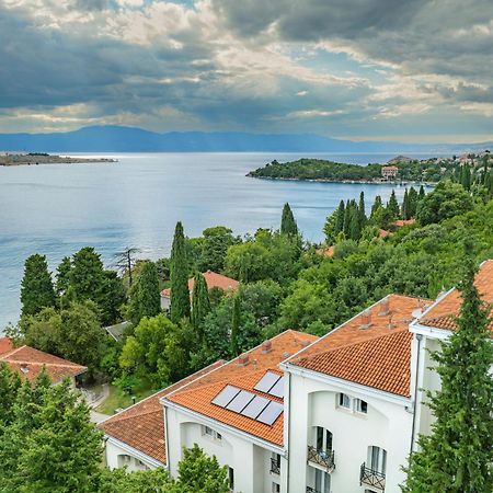 Hotel Delfin Omišalj Εξωτερικό φωτογραφία