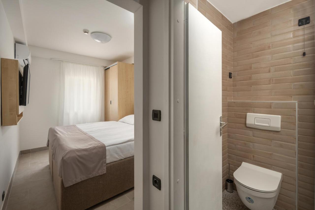 Hotel Delfin Omišalj Εξωτερικό φωτογραφία