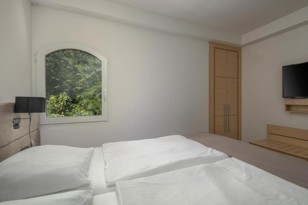 Hotel Delfin Omišalj Εξωτερικό φωτογραφία