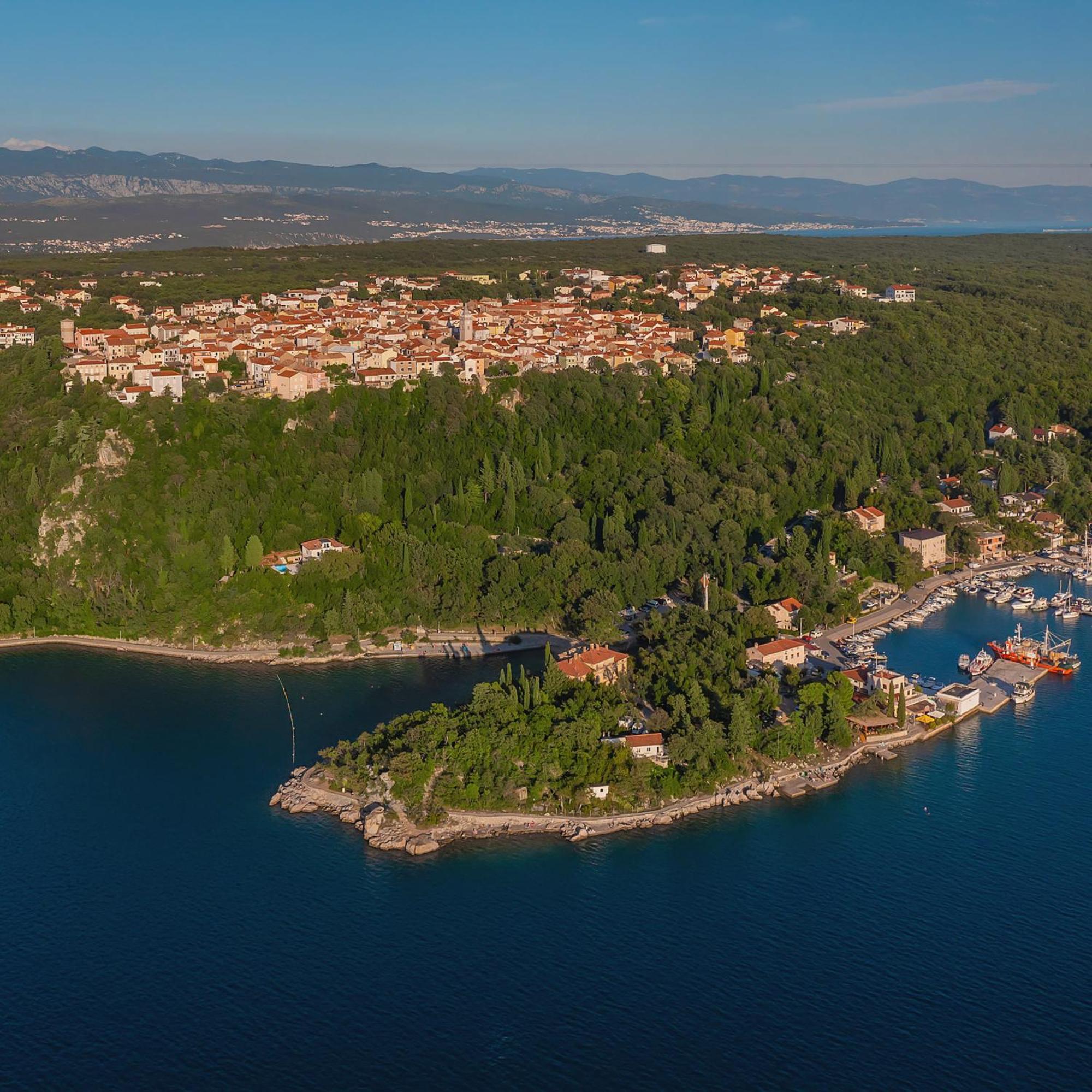 Hotel Delfin Omišalj Εξωτερικό φωτογραφία