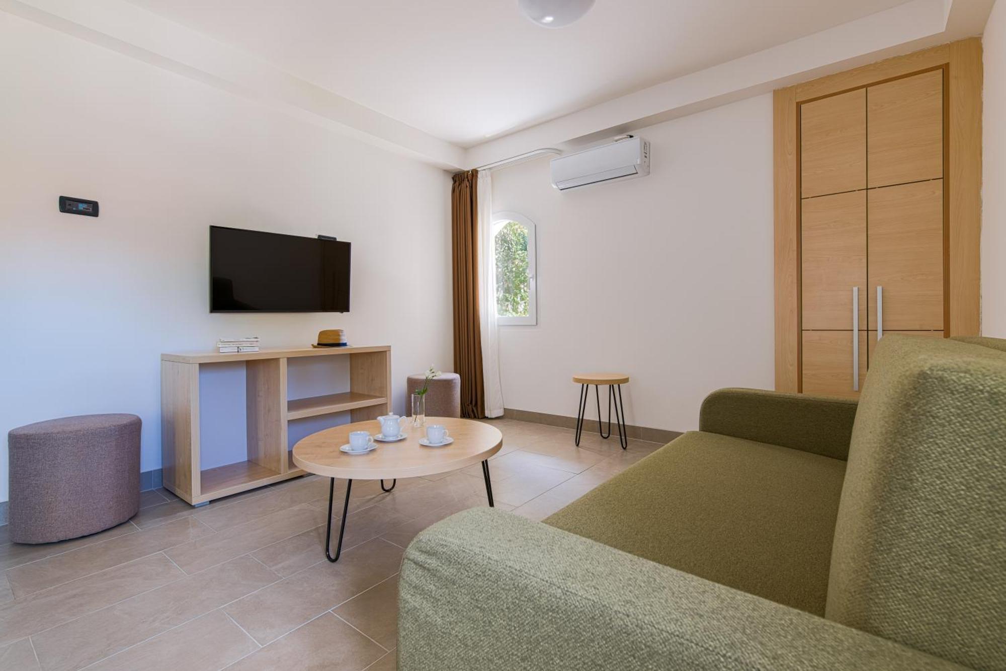 Hotel Delfin Omišalj Εξωτερικό φωτογραφία