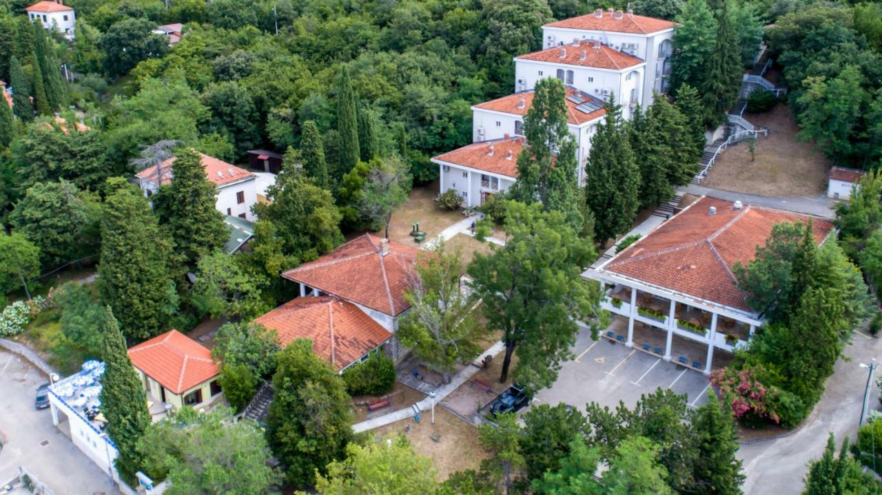 Hotel Delfin Omišalj Εξωτερικό φωτογραφία